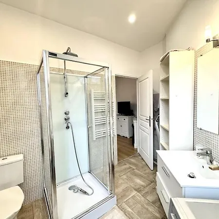Lumineux Deux Pieces Apartmán Nice